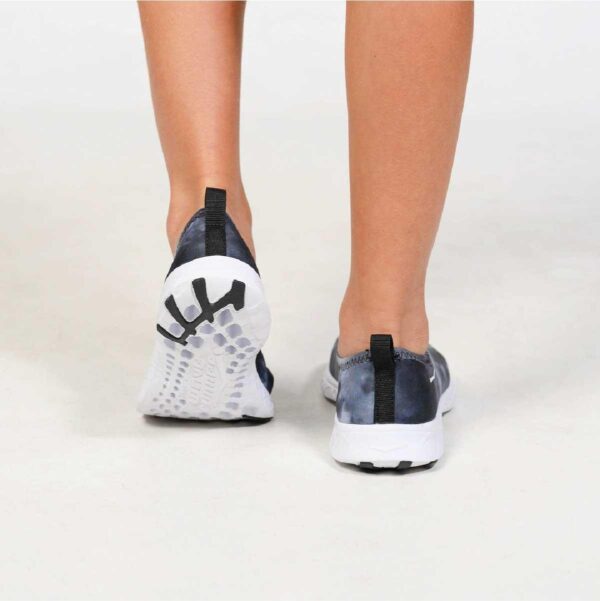 Zapato de agua WaveRunner GWS310 tie-dye negro niños tallas 11-4 - Imagen 5