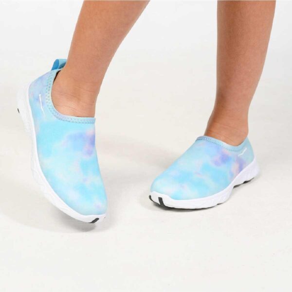 Zapato de agua WaveRunner GWS310 tie-dye celeste niñas tallas 11-4 - Imagen 2