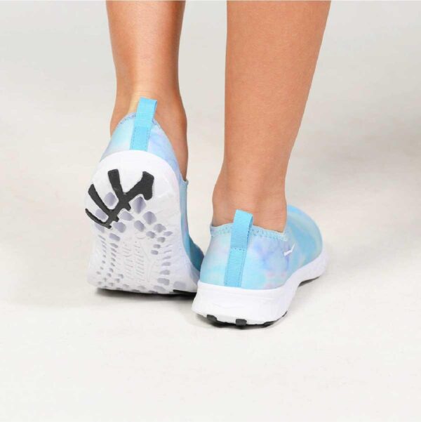 Zapato de agua WaveRunner GWS310 tie-dye celeste niñas tallas 11-4 - Imagen 5