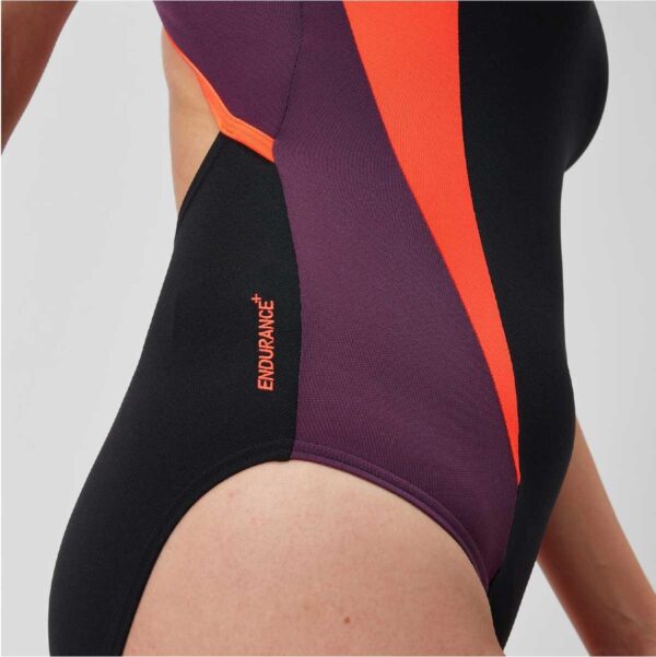 Calzoneta Speedo Splice crossback cuello alto mujer negro/rojo - Imagen 3