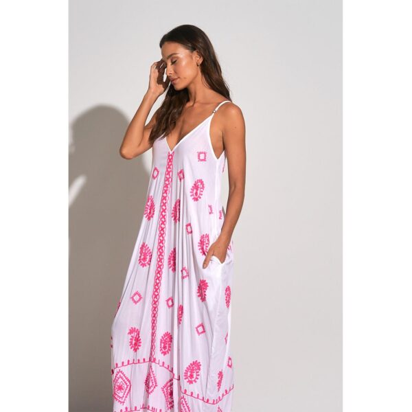 Vestido Elan largo spaghetti strap blanco y paisley rosado - Imagen 5