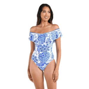 Calzoneta LB Beyond the Pacific off shoulder