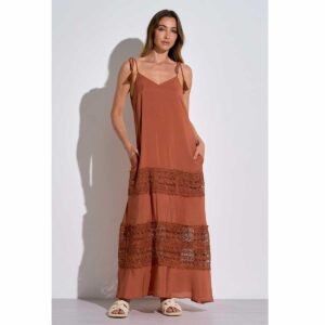 Vestido Elan largo con tirantes y encaje café